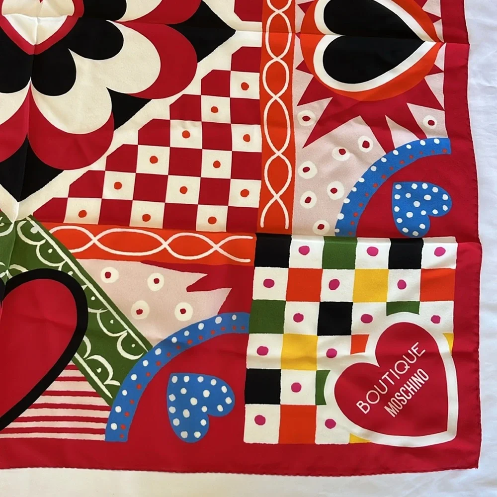 Moschino Boutique Silk Scarf Hearts Made in Italy NWT - Picture 4 of 9